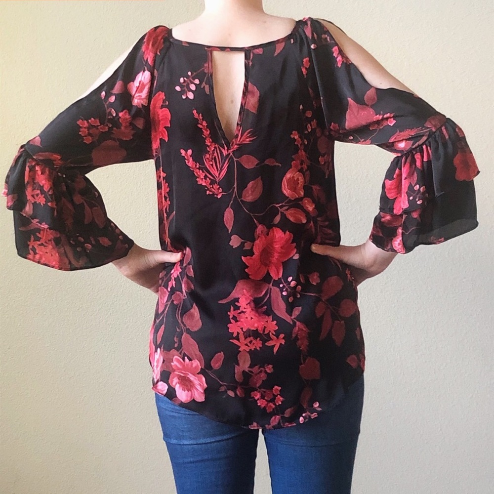 Black floral blouse with bell sleeves,slit sleeves - Picture 3 of 7